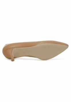 Nine West Gova Ante - Tacones - Camel -Nine West 1ccdc6096c3b48b79809f7e7203cd47c