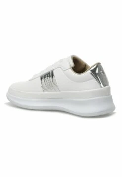 Nine West Yona - Zapatillas - White -Nine West 34382000fabf4ef19118df181ae39bf7