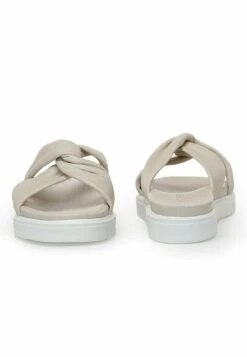 Nine West Sandalias Planas - Beige -Nine West 3a4f9ed3ac6b47e9b0ebf9276c7ad802