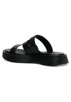 Nine West Outdoor Sren 3Fx - Sandalias Planas - Black -Nine West 47c357e25a9949619d742936fea3ba95
