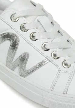 Nine West Pool Fito 3Fx - Zapatillas - Grey 14 Nine West Pool Fito 3Fx - Zapatillas - Grey -Nine West a32910645b9941fdb5a311e728a8e900