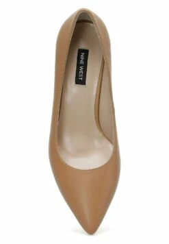 Nine West Gova Ante - Tacones - Camel -Nine West a3ab53b6f7cc4de68cc1d602bc09f24c