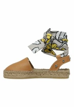 Nine West Hapee- Alpargatas - Camel